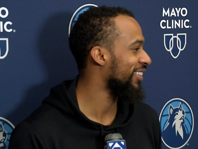 Mike Conley Jr. Confident Timberwolves Will Adjust Against Warriors in NBA Playoffs